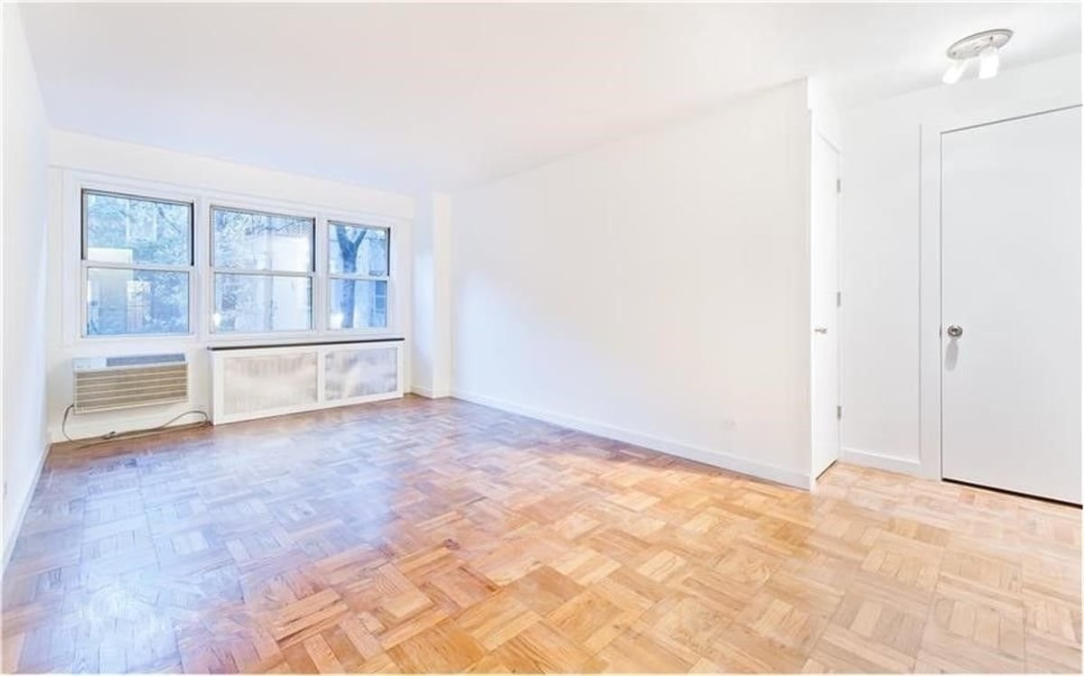 Photo for 150 EAST 37 STREET - 148 East 37th Street Condominium in Murray Hill, Manhattan