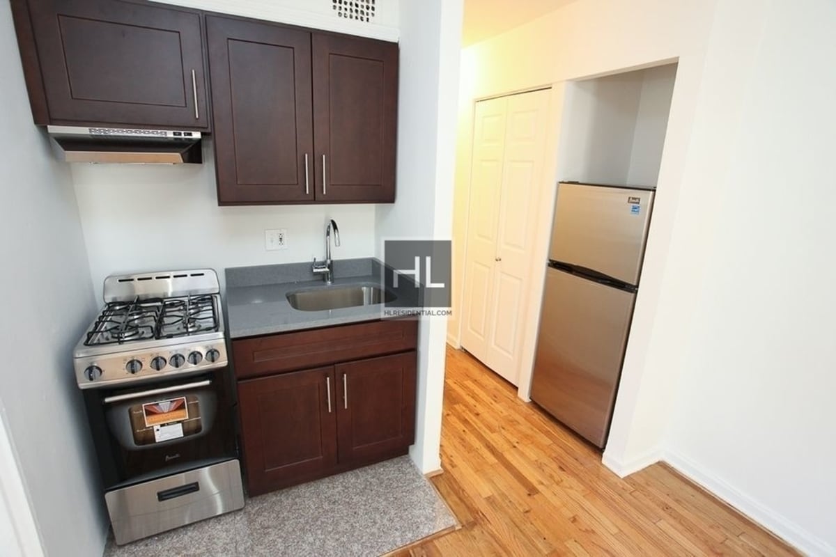 Photo for The Liberty - 311 East 25th Street Cooperative in Kips Bay, Manhattan