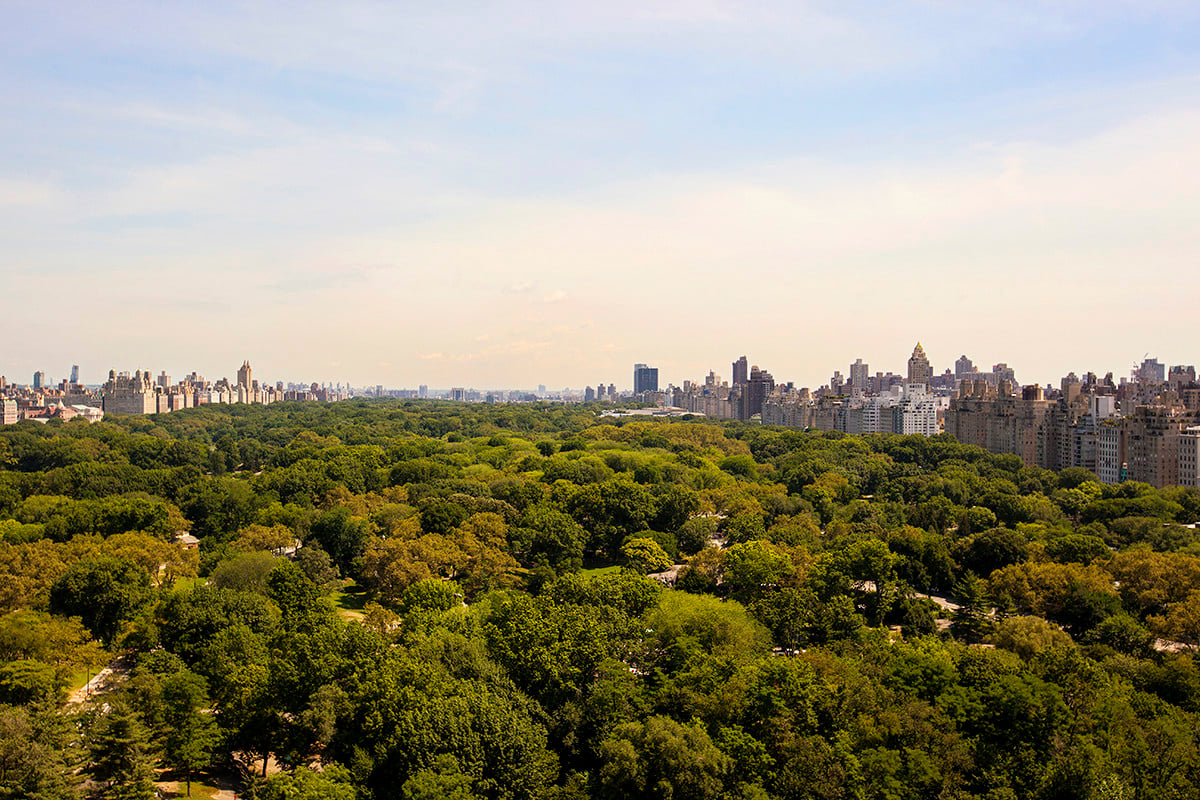 Photo for Trump Parc - 106 Central Park South Condominium in Midtown, Manhattan