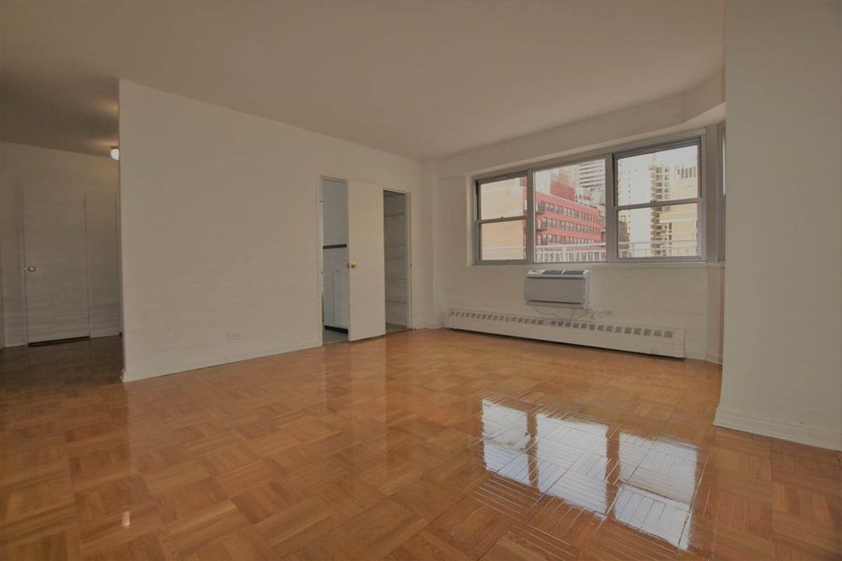 Photo for The Envoy - 300 East 46th Street Rental Building in Turtle Bay, Manhattan
