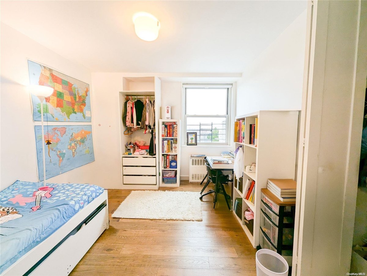 Photo for Columbus Park Tower - 100 West 94th Street Cooperative in Upper West Side, Manhattan