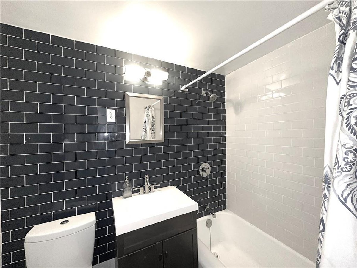 Photo for 3725 Henry Hudson Parkway West - 3725 Henry Hudson Parkway West Cooperative in West Bronx, Bronx