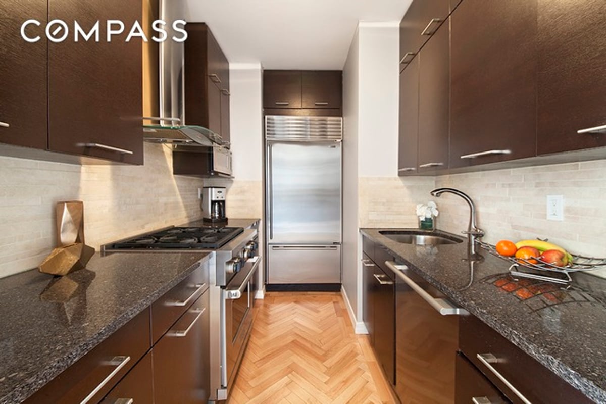 Photo for 200 East 69th Street - 200 East 69th Street Condominium in Upper East Side, Manhattan