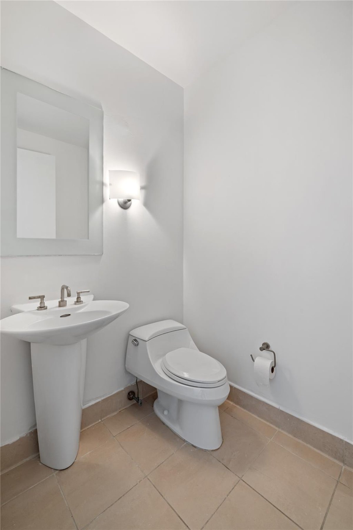 Photo for 325 Fifth Avenue - 325 Fifth Avenue Condominium in Murray Hill, Manhattan