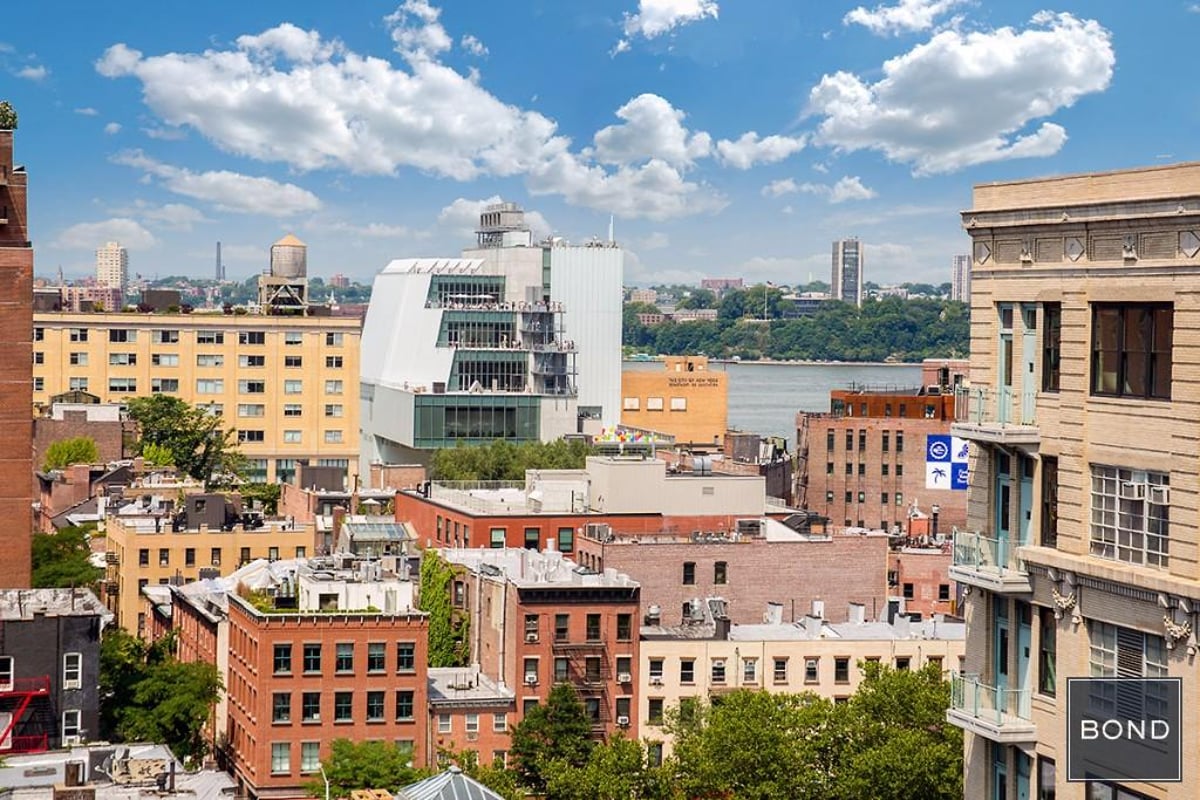 Photo for The Van Gogh - 14 Horatio Street Cooperative in West Village, Manhattan