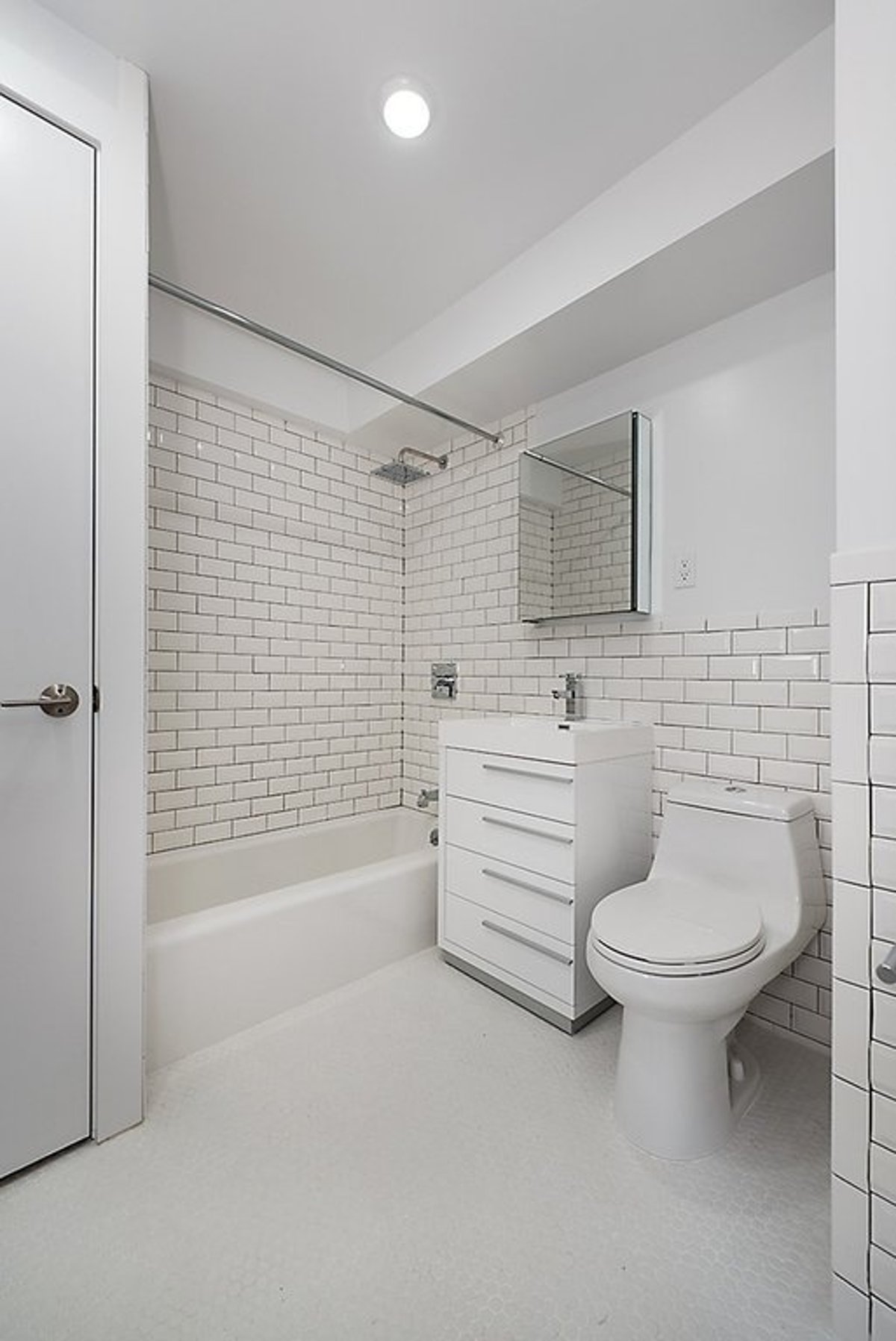 Photo for The Envoy - 300 East 46th Street Rental Building in Turtle Bay, Manhattan
