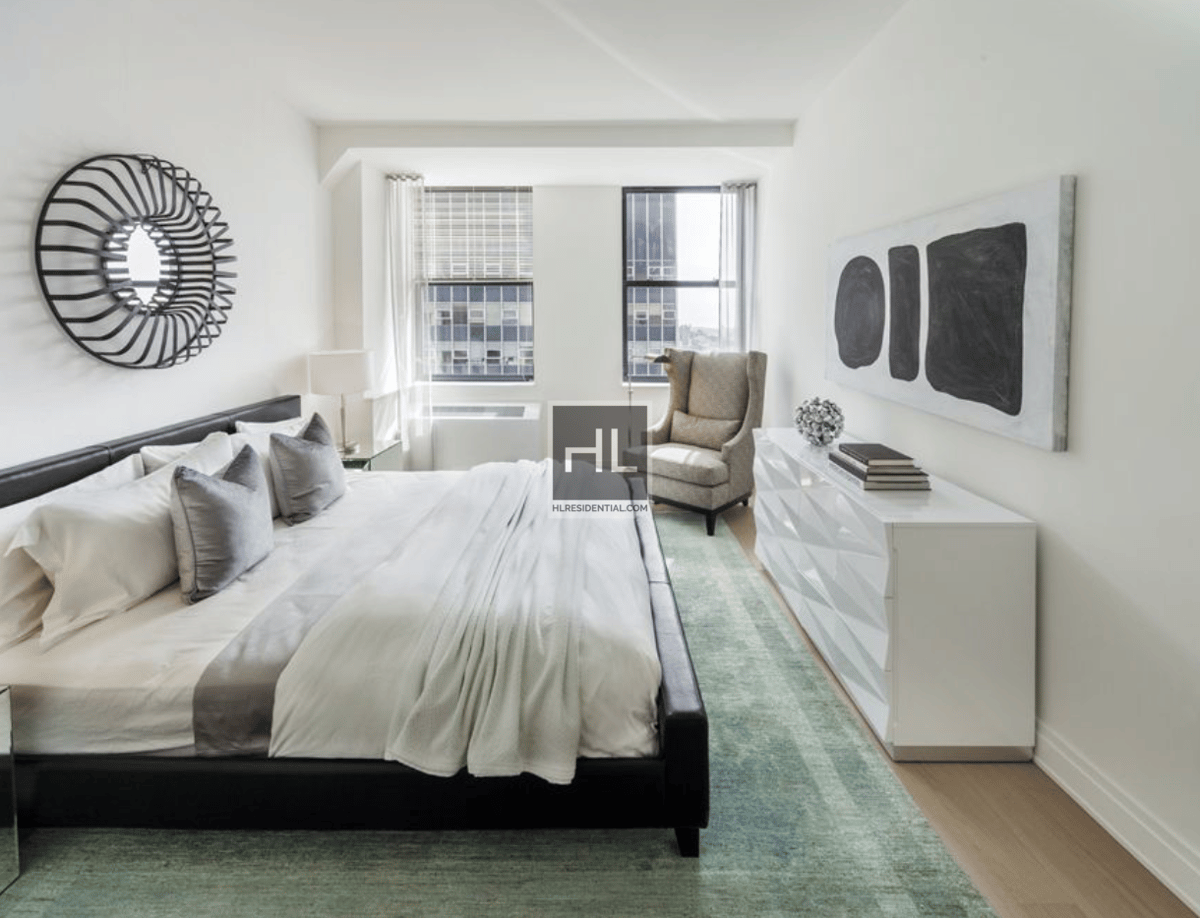 Photo for 70 Pine Street - 70 Pine Street Condominium in Financial District, Manhattan