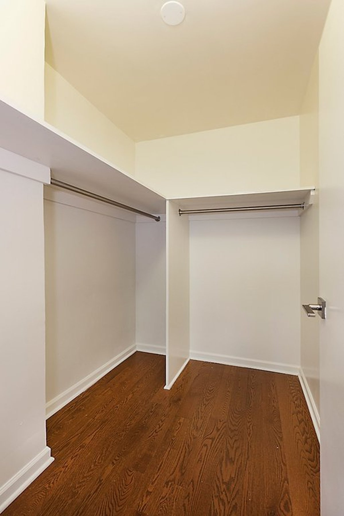 Photo for The Envoy - 300 East 46th Street Rental Building in Turtle Bay, Manhattan