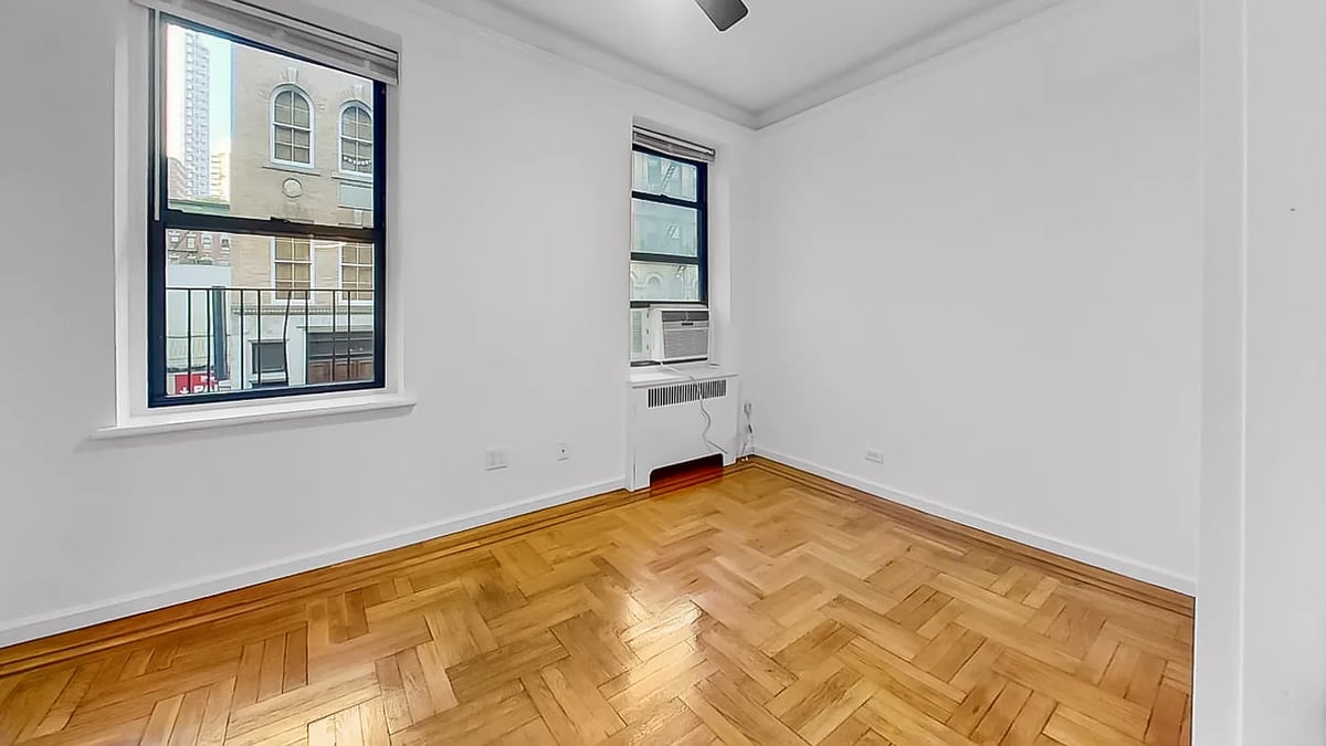 Photo for 208 East 28th Street - 208 East 28th Street Cooperative in Murray Hill, Manhattan