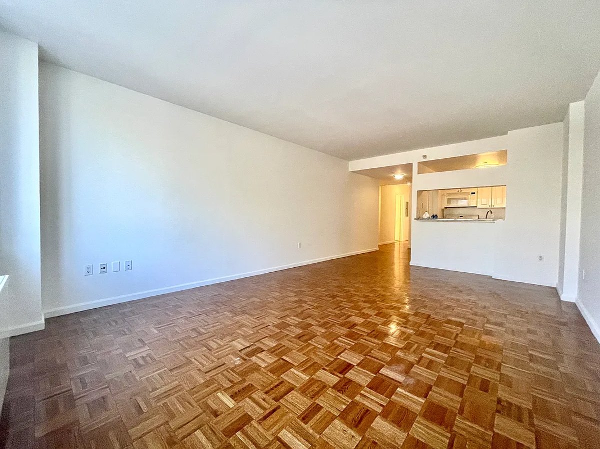 Photo for 350 WEST 43 STREET - 350 West 43rd Street Rental Building in Hell's Kitchen, Manhattan