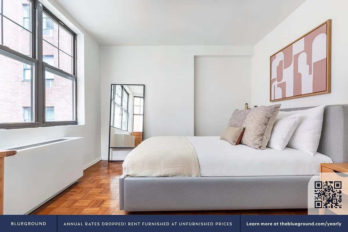 Photo for Sloane Chelsea - 360 West 34th Street Rental Building in Hudson Yards, Manhattan