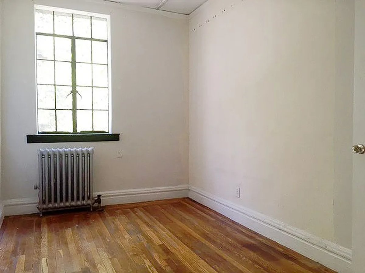 Photo for 72 Barrow Street - 72 Barrow Street Rental Building in West Village, Manhattan