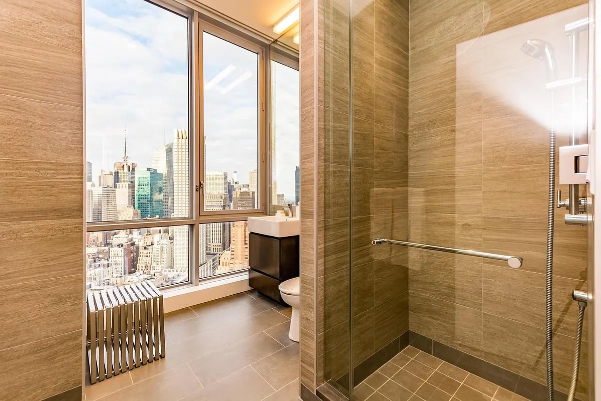 Photo for One Sixty Madison - 160 Madison Avenue Condominium in Midtown, Manhattan