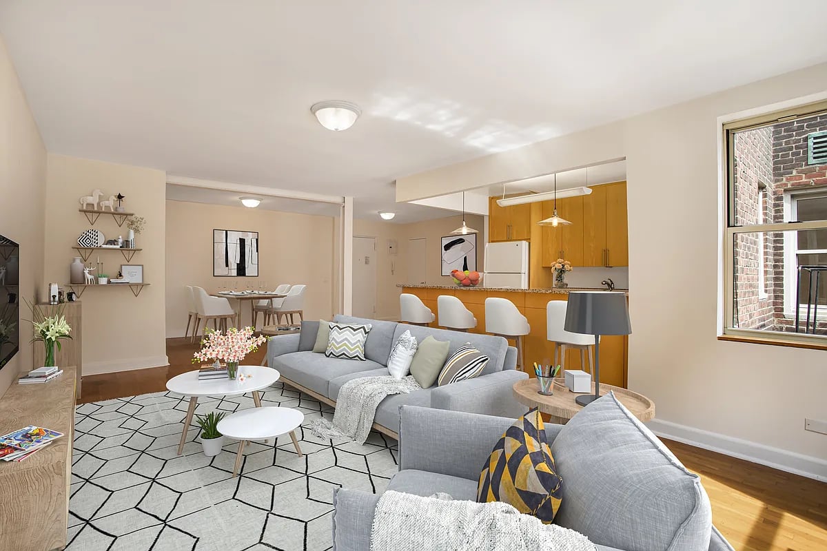 Photo for 30 East End Ave - 30 East End Avenue Rental Building in Yorkville, Manhattan