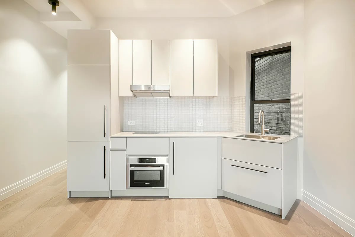 Photo for 90 BEDFORD STREET - 90 Bedford Street Rental Building in West Village, Manhattan