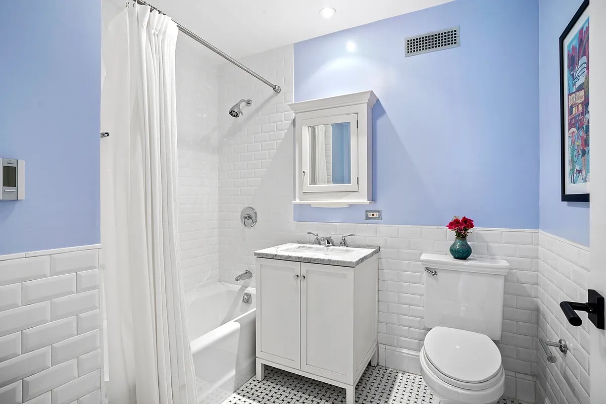 Photo for The Olcott - 27 West 72nd Street Condominium in Upper West Side, Manhattan