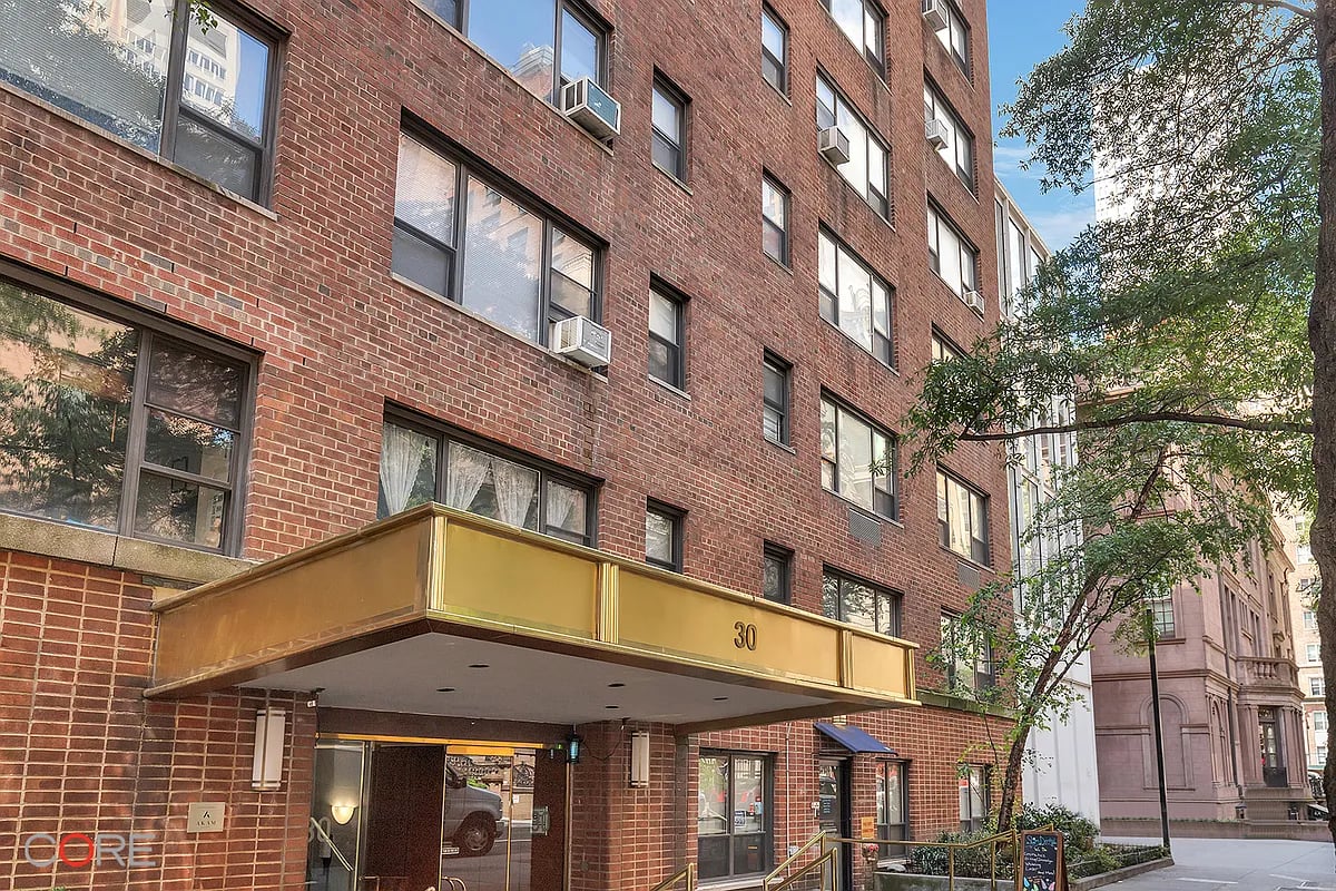 Photo for Morgan Park Condominium - 30 East 37th Street Condominium in Murray Hill, Manhattan