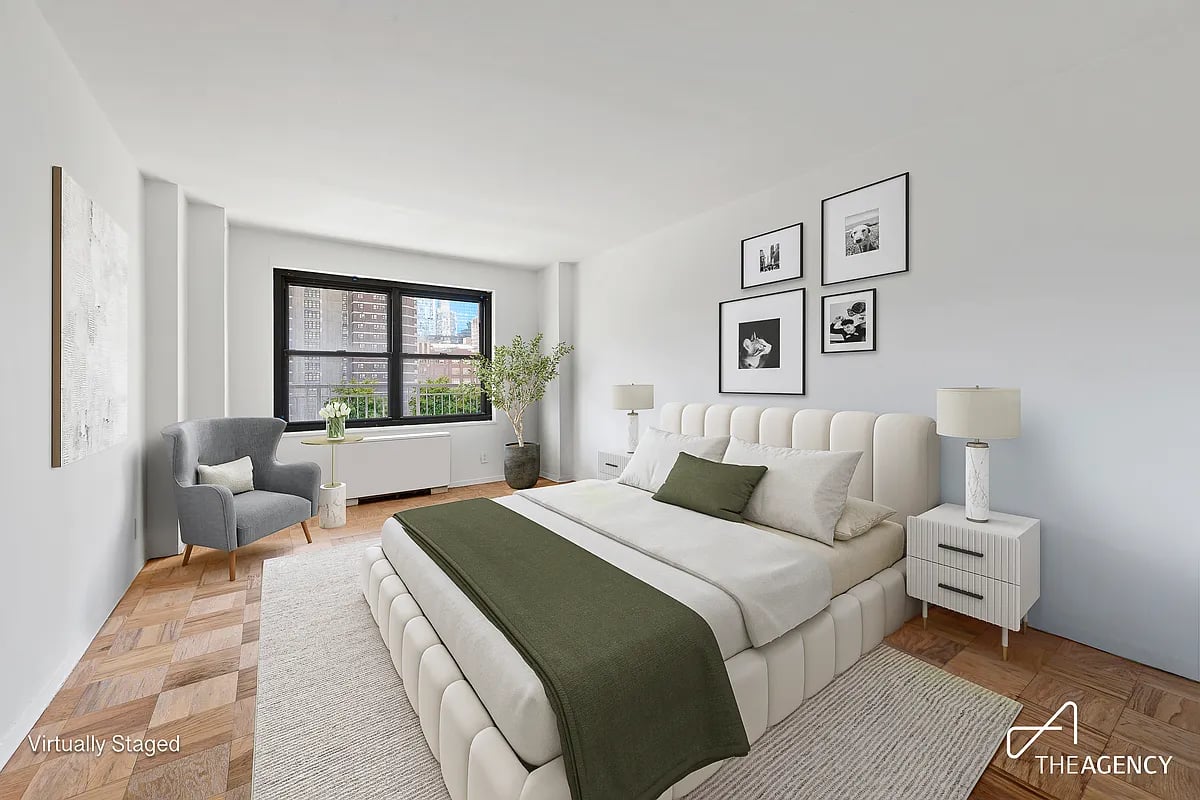 Photo for Lincoln Towers - 140 West End Avenue Condominium in Upper West Side, Manhattan