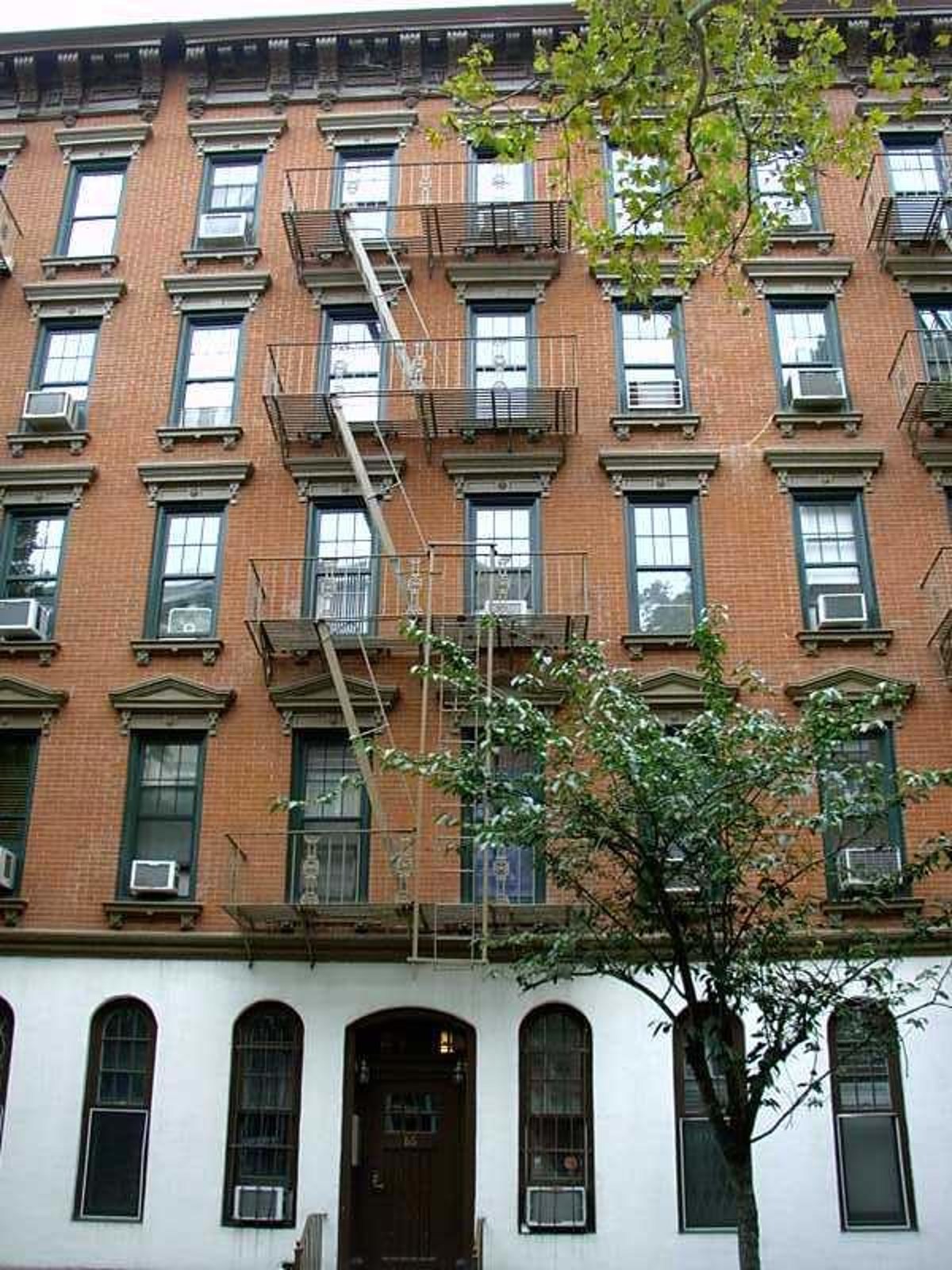 Photo for 86 Horatio Street - 86 Horatio Street Cooperative in Meatpacking, Manhattan