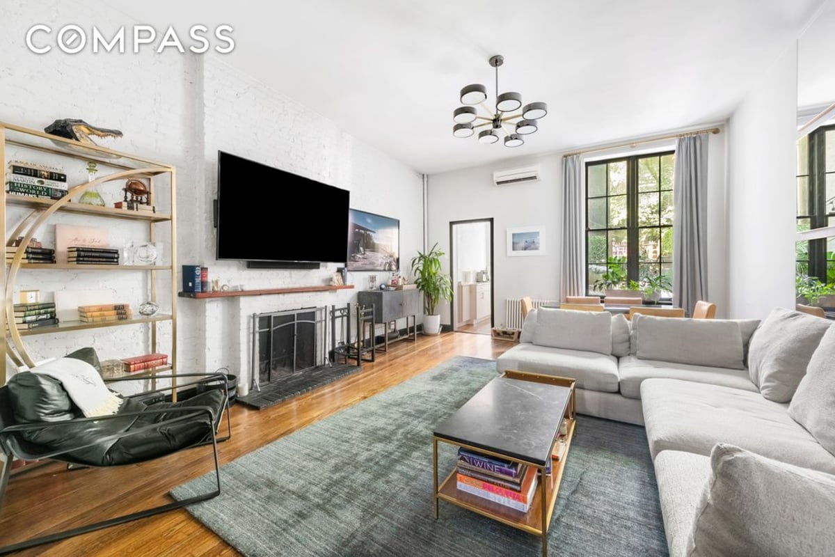 Photo for 23 West 9th Street - 23 West 9th Street Cooperative in Greenwich Village, Manhattan