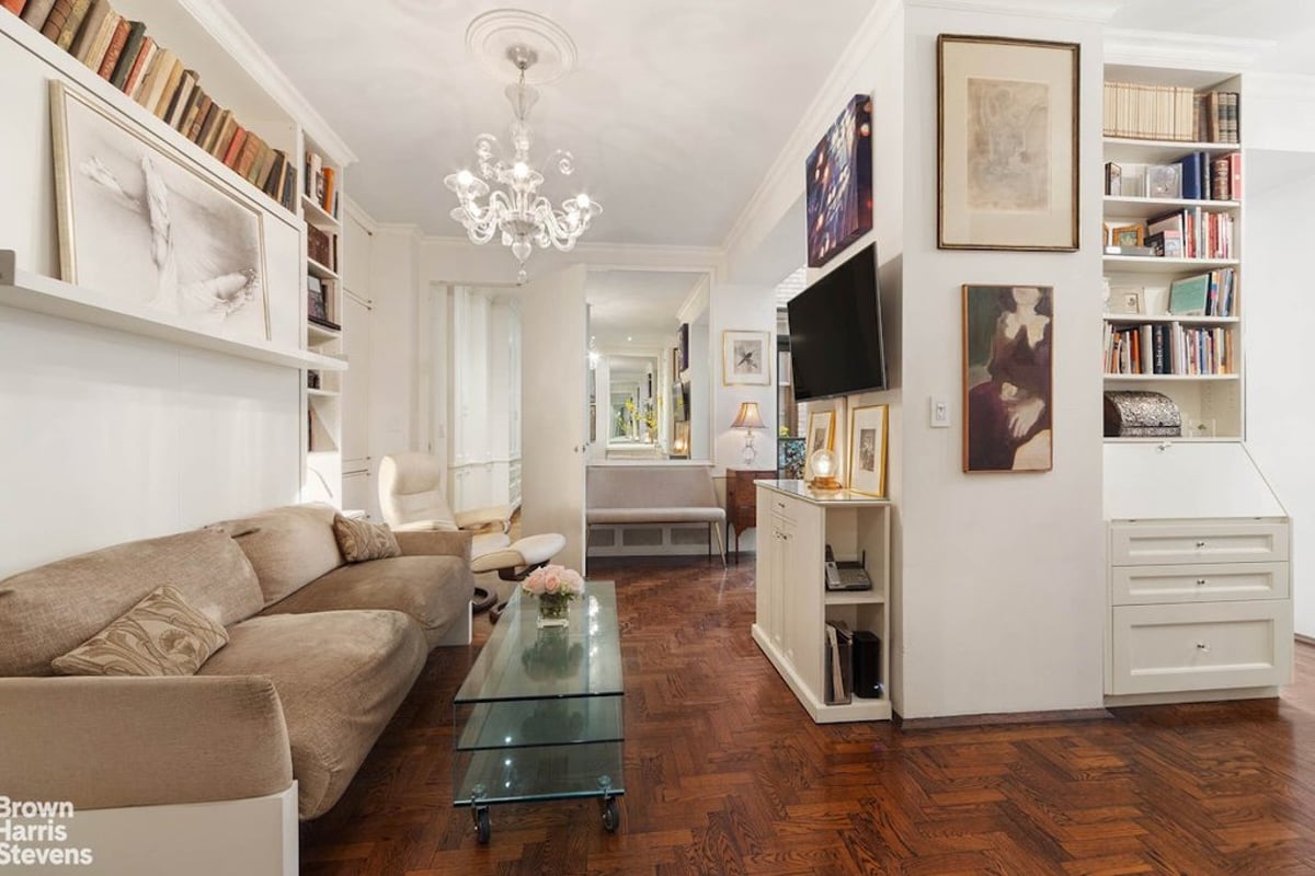 Photo for 1016 5 AVENUE - 1016 5th Avenue Cooperative in Upper East Side, Manhattan