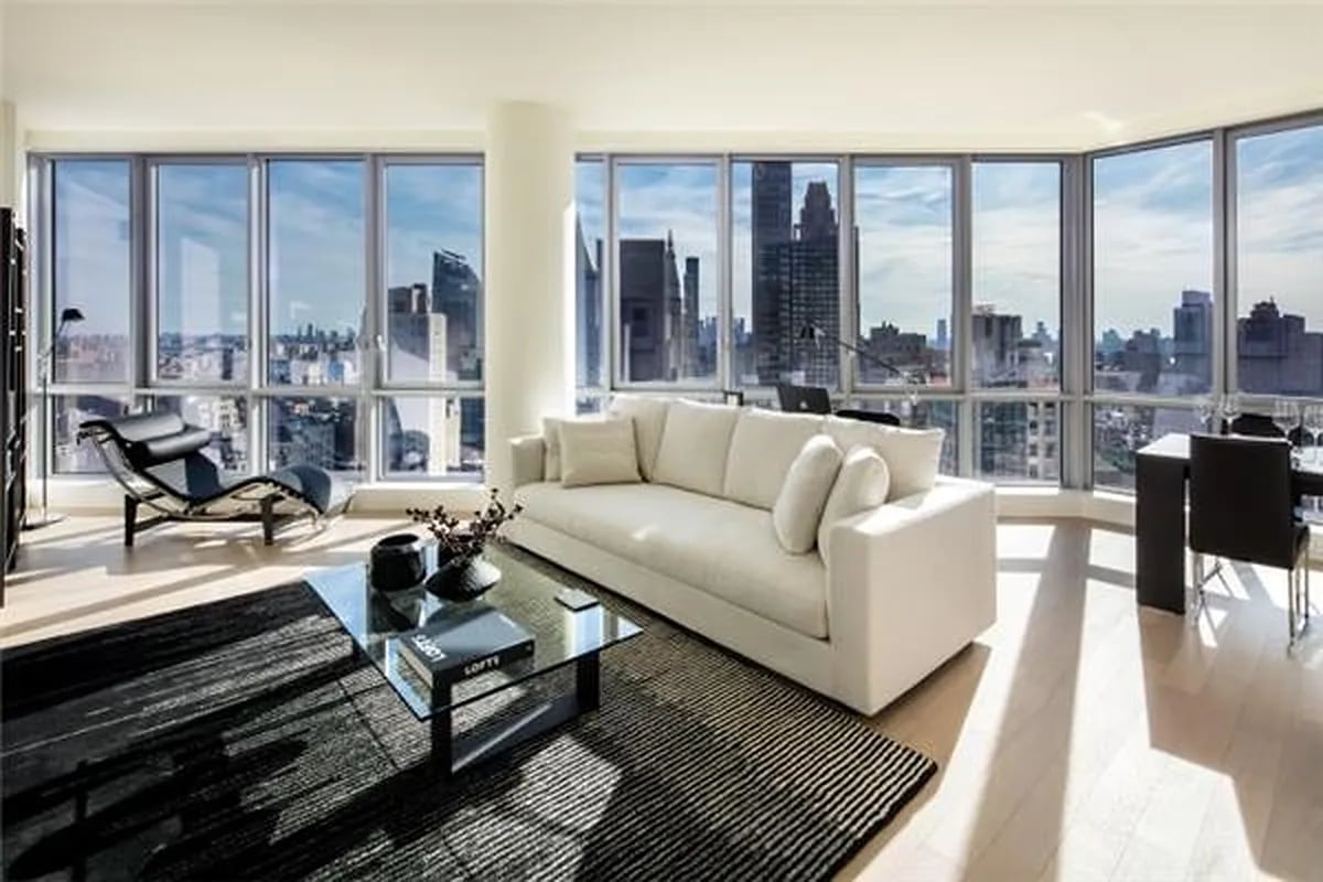 Photo for One Sixty Madison - 160 Madison Avenue Condominium in Midtown, Manhattan