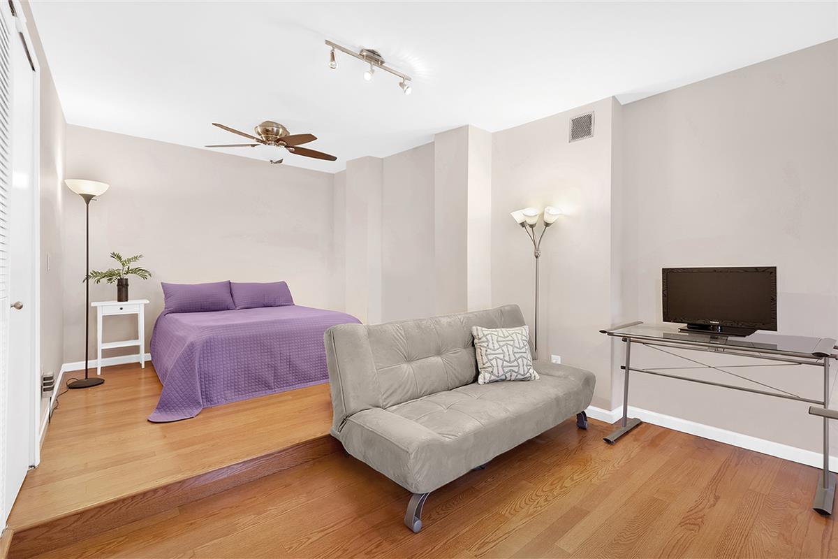 Photo for 211 Thompson Street - 211 Thompson Street Cooperative in Greenwich Village, Manhattan