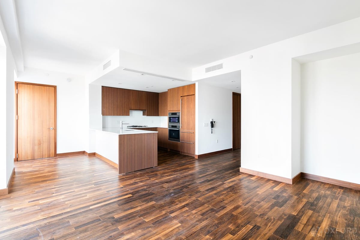 Photo for The Residences at 400 Fifth Avenue - 400 Fifth Avenue Condominium in Murray Hill, Manhattan