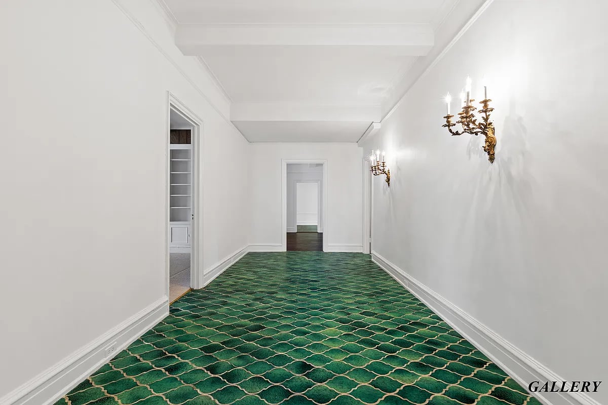 Photo for 1095 PARK AVENUE - 1095 Park Avenue Cooperative in Upper East Side, Manhattan