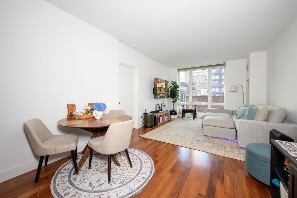 Photo for The Veneto - 250 East 53rd Street Condominium in Midtown East, Manhattan