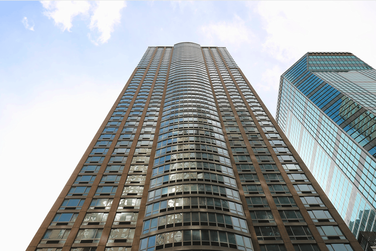 Photo for The Metropolis - 150 East 44th Street Rental Building in Turtle Bay, Manhattan