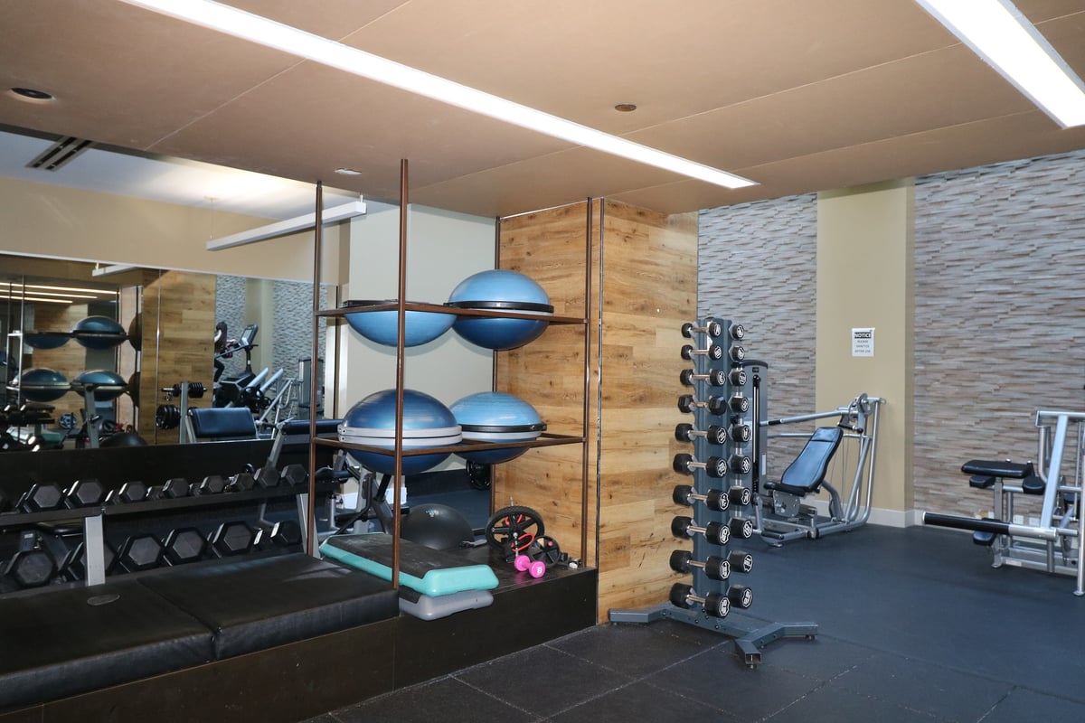 Photo for 505 WEST 37 STREET - 505 West 37th Street Rental Building in Hudson Yards, Manhattan