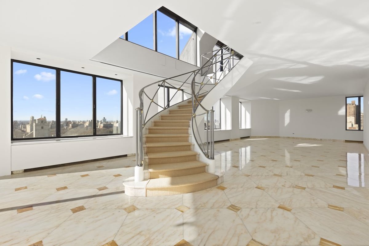 Photo for 45 EAST 80 STREET - 45 East 80th Street Condominium in Upper East Side, Manhattan