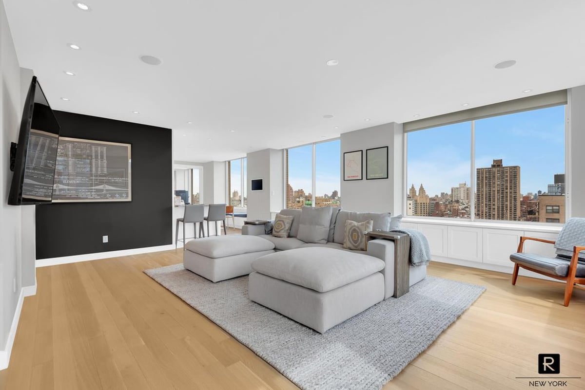 Photo for Trump Place - 200 Riverside Boulevard Condominium in Lincoln Square, Manhattan