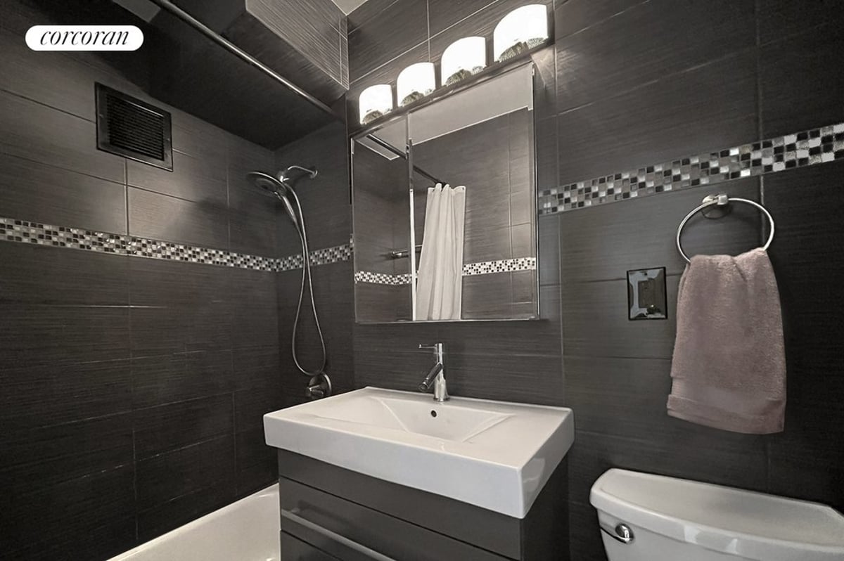 Photo for Gotham Towne House - 153 East 57th Street Cooperative in Midtown East, Manhattan