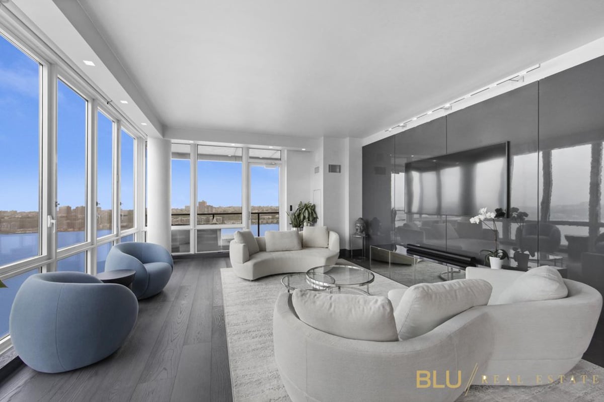 Photo for 60 Riverside Drive - 60 Riverside Drive Cooperative in Upper West Side, Manhattan