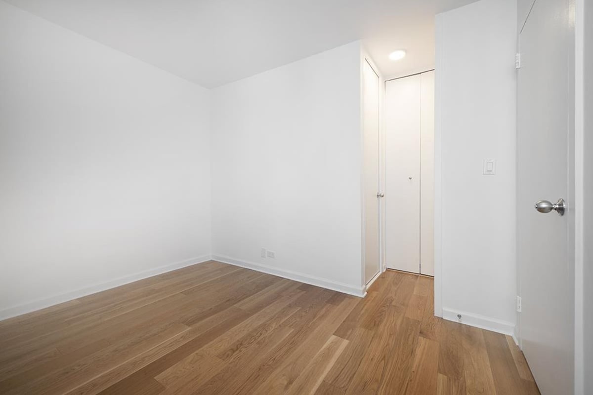 Photo for The Spruce Ridge House - 245 East 25th Street Cooperative in Kips Bay, Manhattan