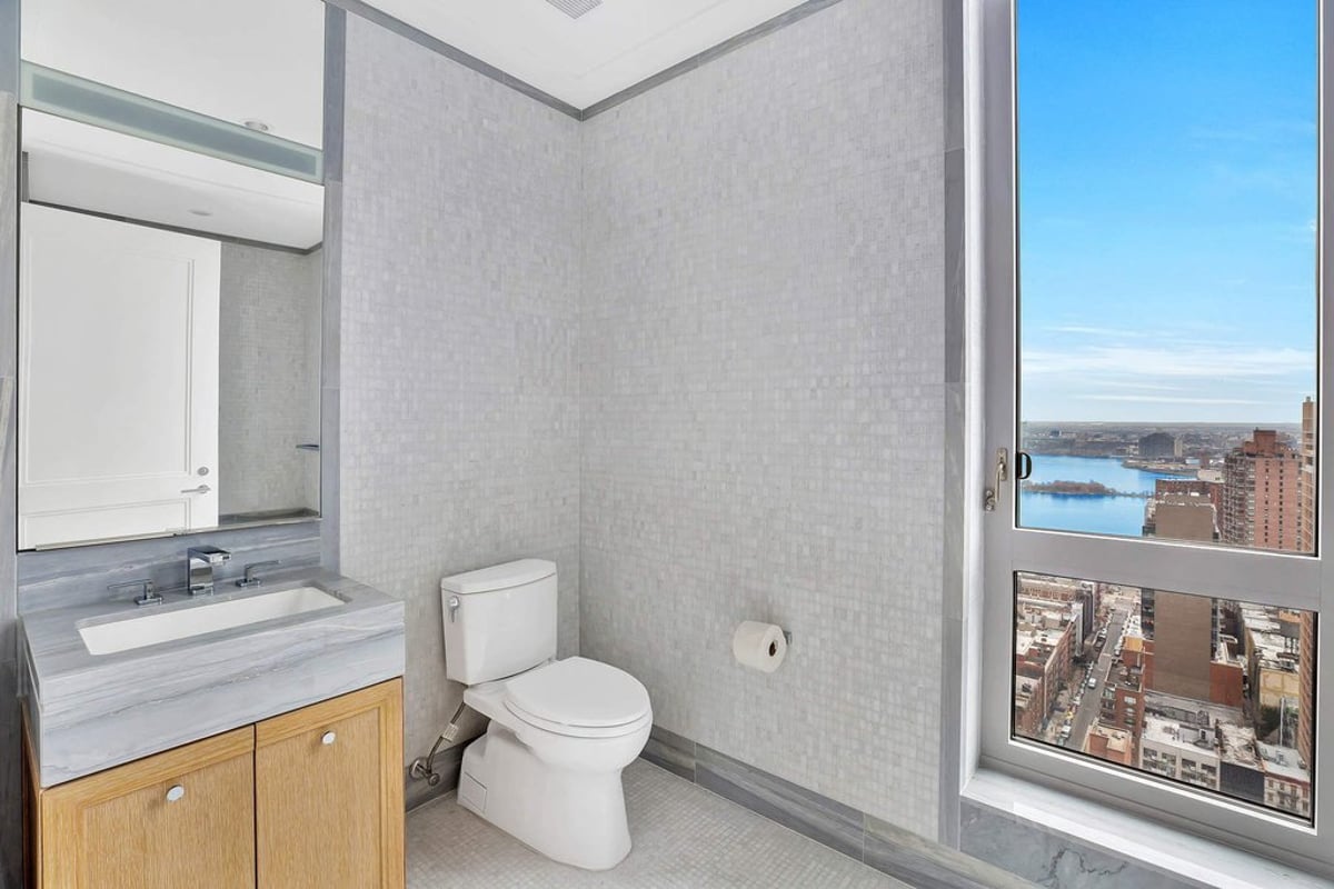 Photo for The Kent - 200 East 95th Street Condominium in Yorkville, Manhattan