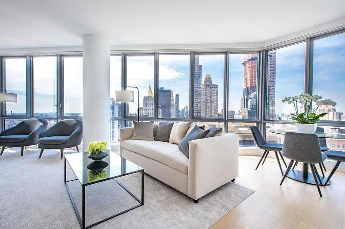 Photo for One Sixty Madison - 160 Madison Avenue Condominium in Midtown, Manhattan