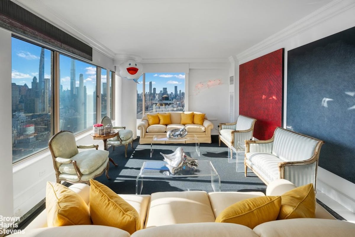 Photo for 200 East 69th Street - 200 East 69th Street Condominium in Upper East Side, Manhattan