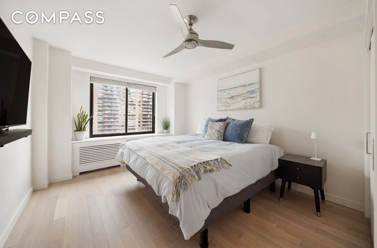 Photo for The Olmsted - 382 Central Park West Condominium in Upper West Side, Manhattan