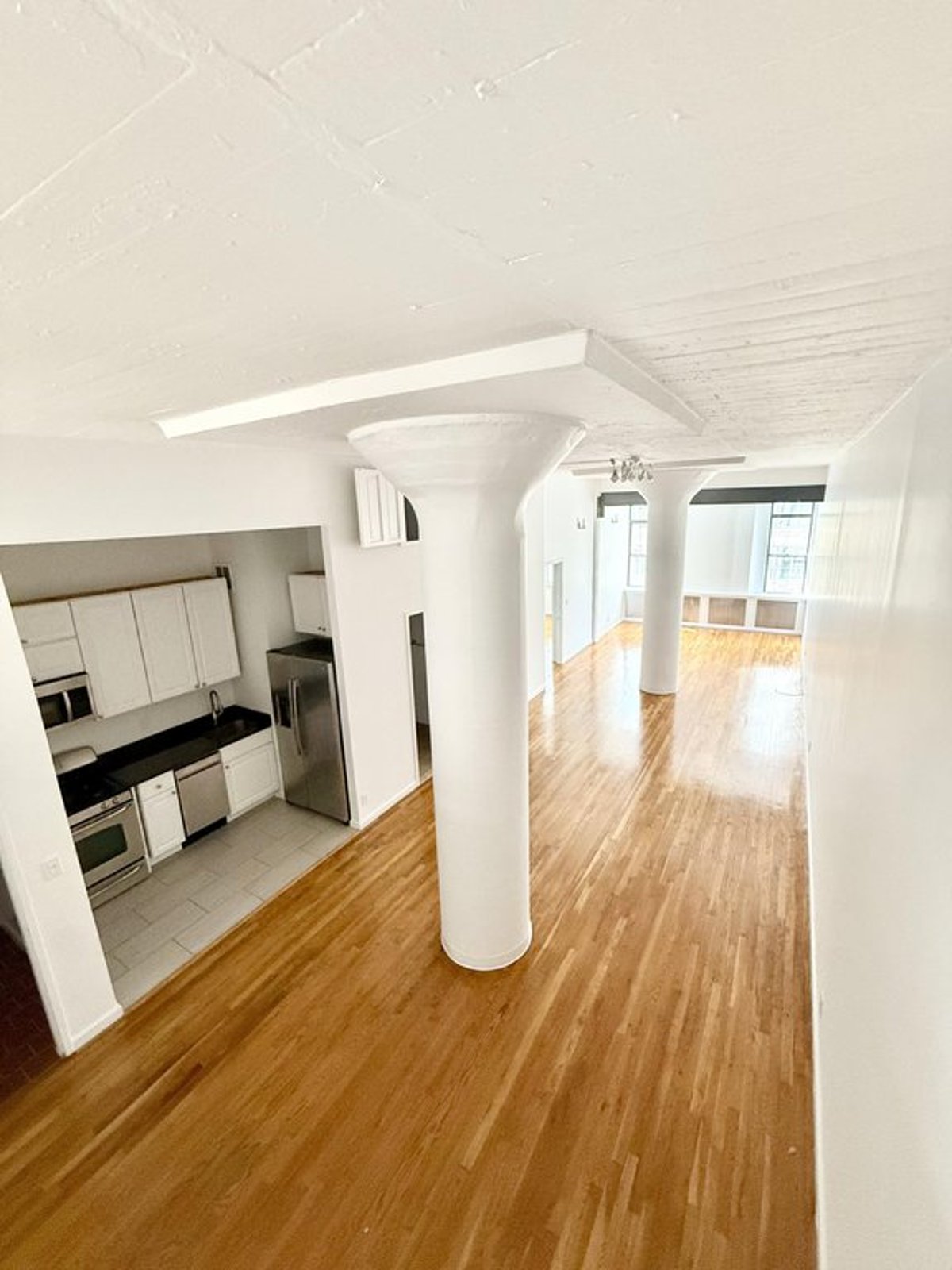 Photo for 80 VARICK STREET - 80 Varick Street Rental Building in Hudson Square, Manhattan