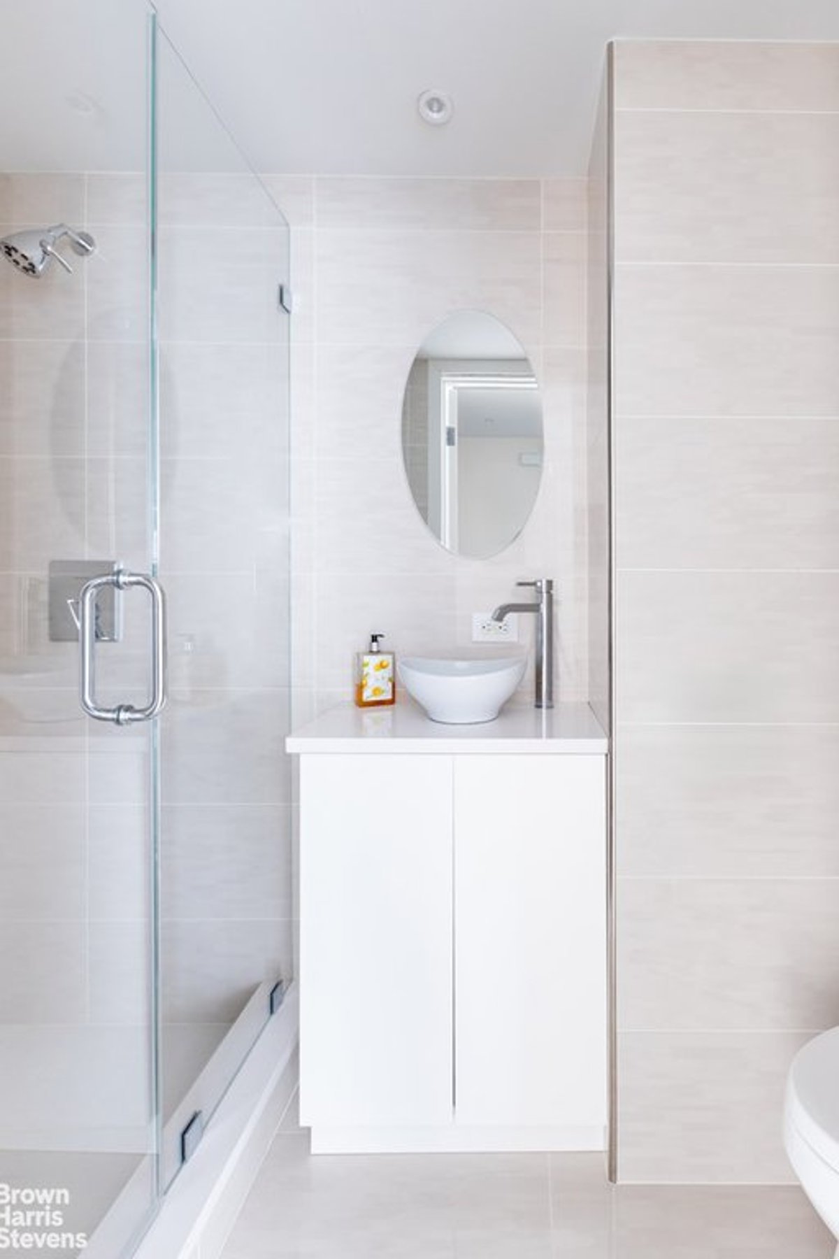 Photo for Imperial House - 150 East 69th Street Cooperative in Lenox Hill, Manhattan