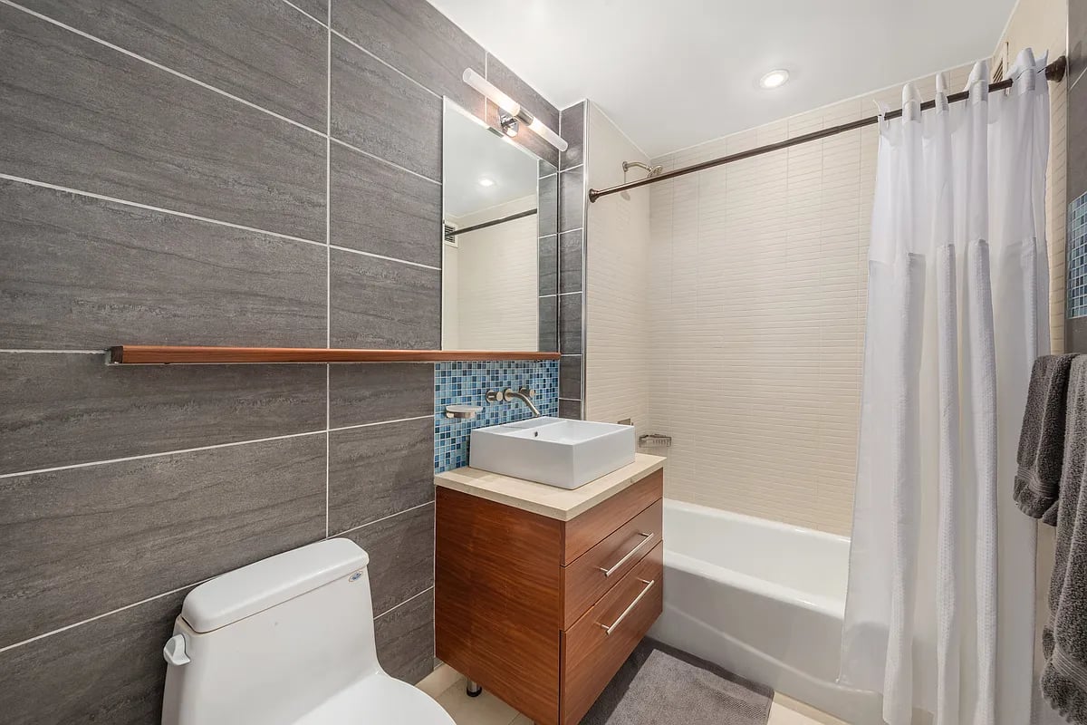 Photo for The Hudson Condominiums - 225 West 60th Street Condominium in Upper West Side, Manhattan