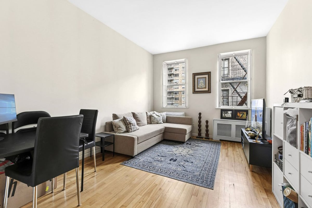 Photo for 415 East 80th Street - 415 East 80th Street Cooperative in Upper East Side, Manhattan