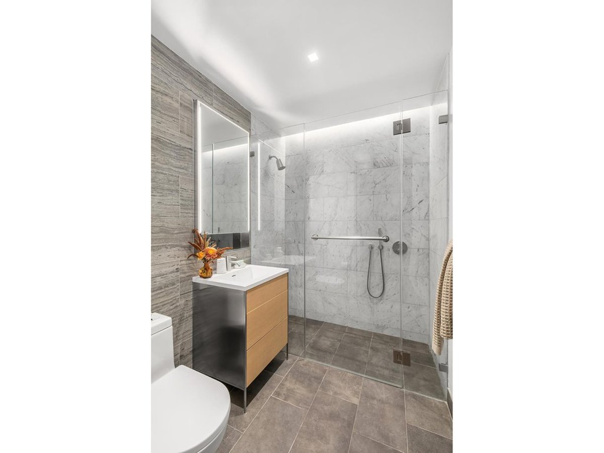 Photo for Maverick - 215 West 28th Street Condominium in Chelsea, Manhattan