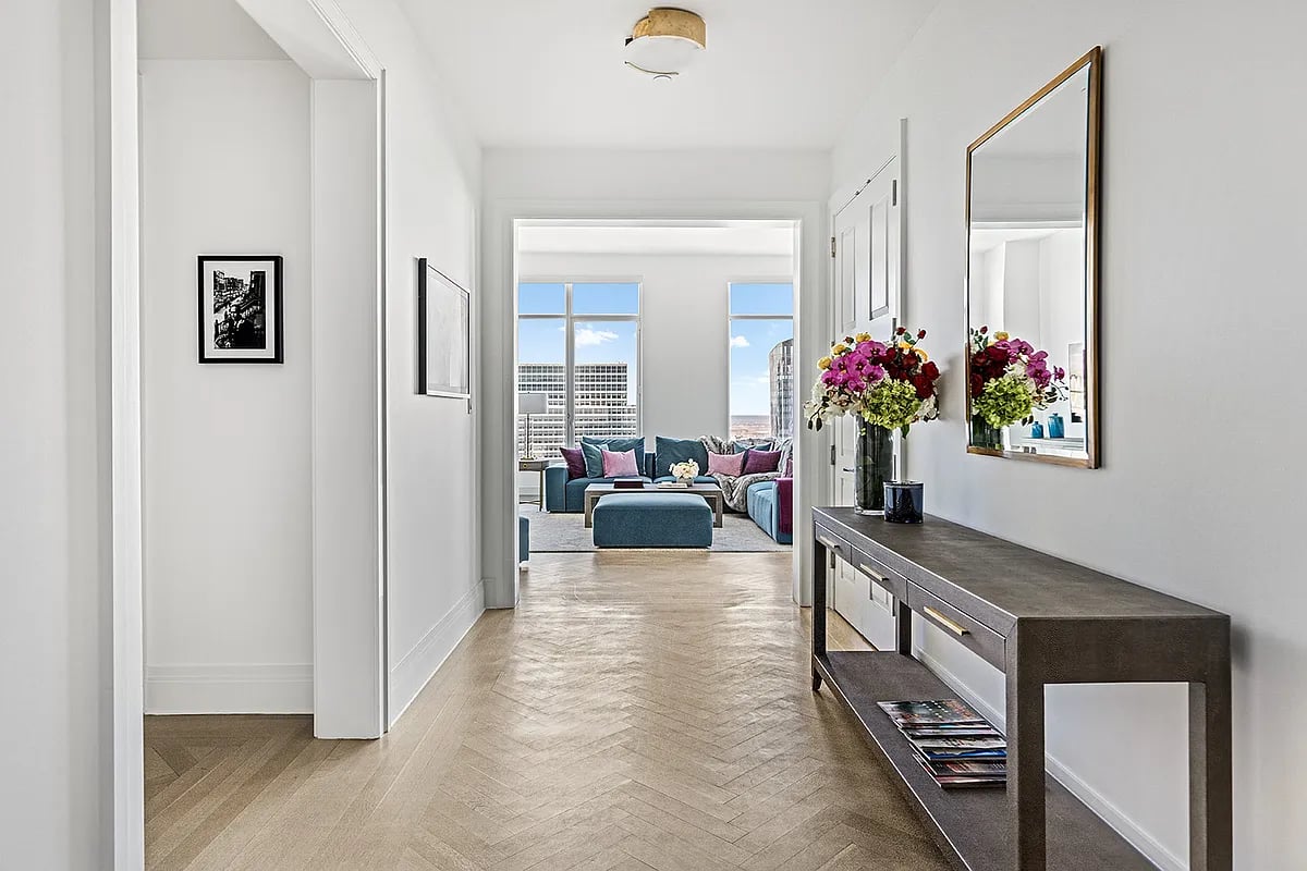 Photo for Four Seasons Private Residences - 30 Park Place Condominium in Tribeca, Manhattan