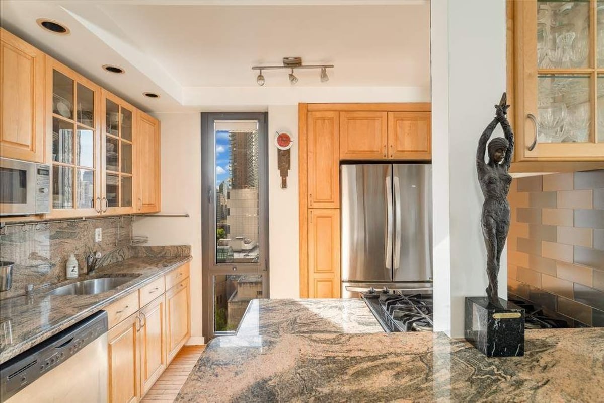 Photo for Lincoln Plaza Tower - 44 West 62nd Street Cooperative in Upper West Side, Manhattan