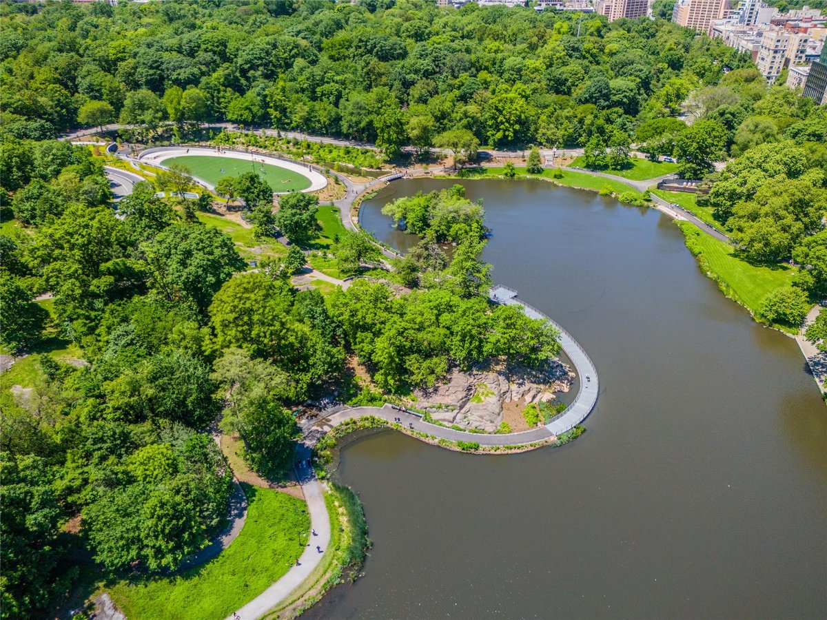 Photo for One Museum Mile - 1280 Fifth Avenue Condominium in Harlem, Manhattan