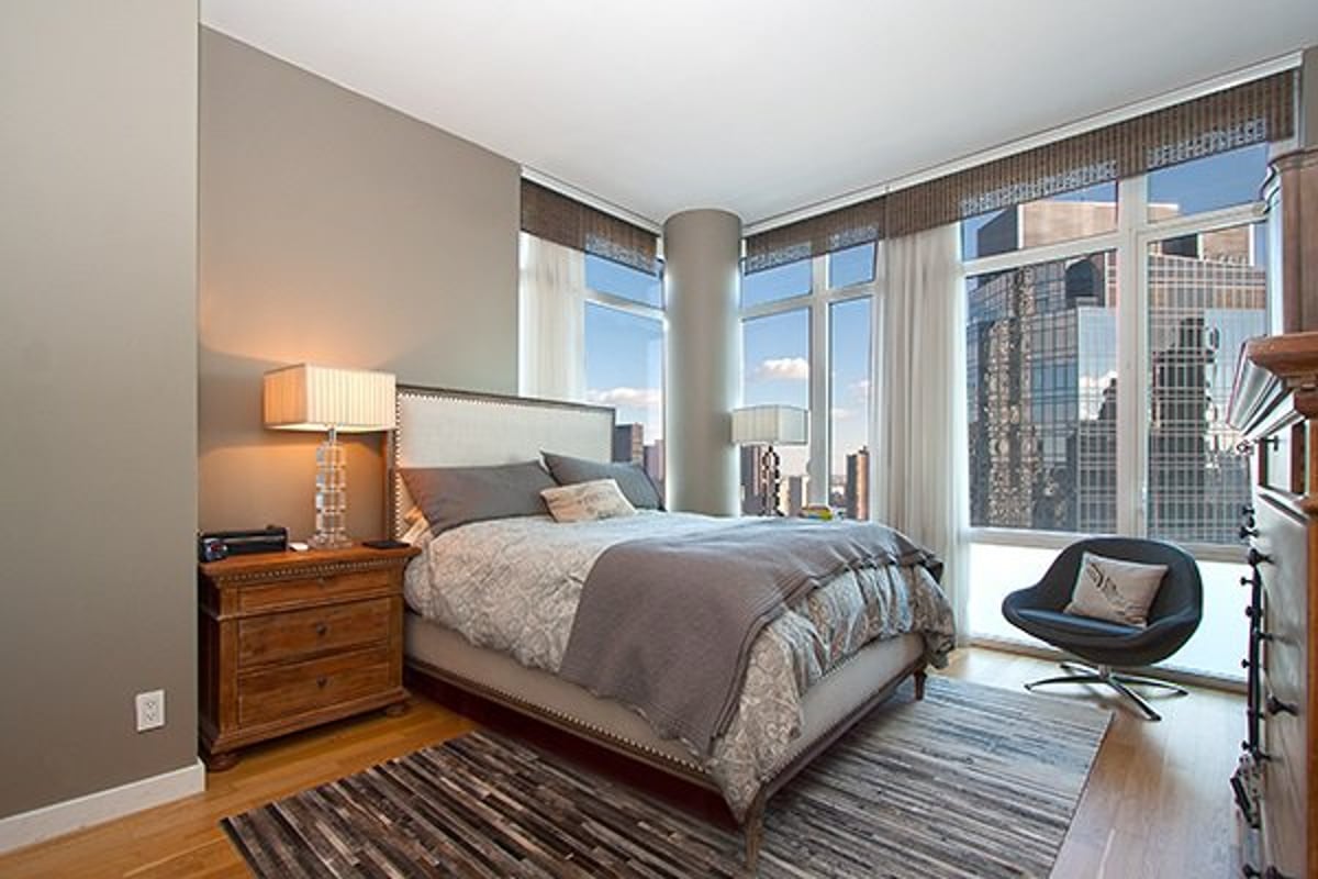 Photo for 325 Fifth Avenue - 325 Fifth Avenue Condominium in Murray Hill, Manhattan